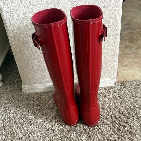 Hunter Red Gloss Tall Rain Boots - Picture 8 of 10